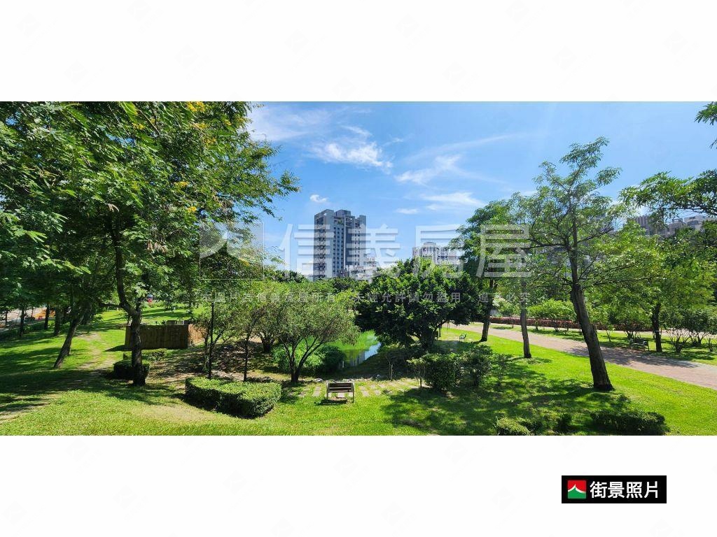 北十二期大面寬店面讚房屋室內格局與周邊環境