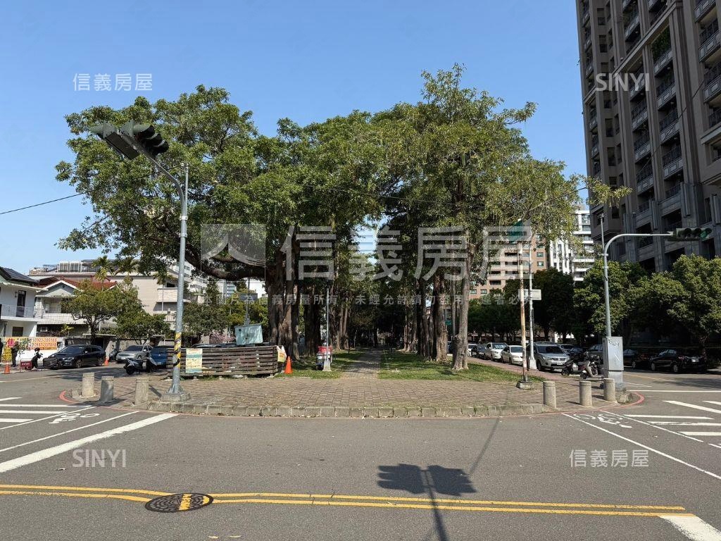 誠售！園道。鋼骨。角墅房屋室內格局與周邊環境