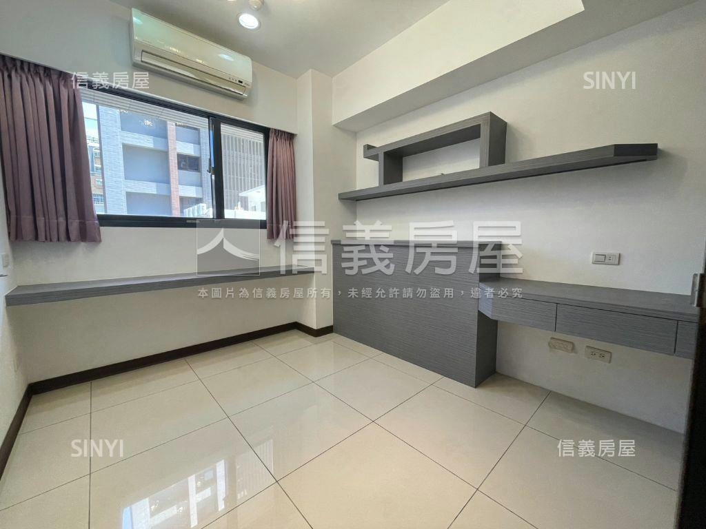 樂巢代三房有車位房屋室內格局與周邊環境