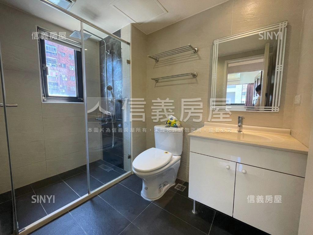 樂巢代三房有車位房屋室內格局與周邊環境