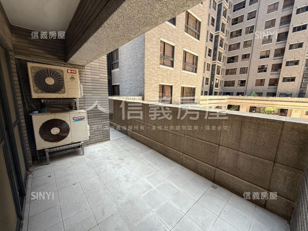 樂巢代三房有車位房屋室內格局與周邊環境