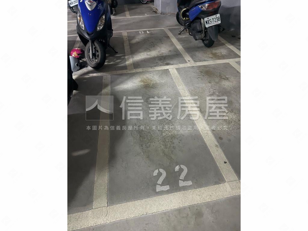 樂巢代三房有車位房屋室內格局與周邊環境