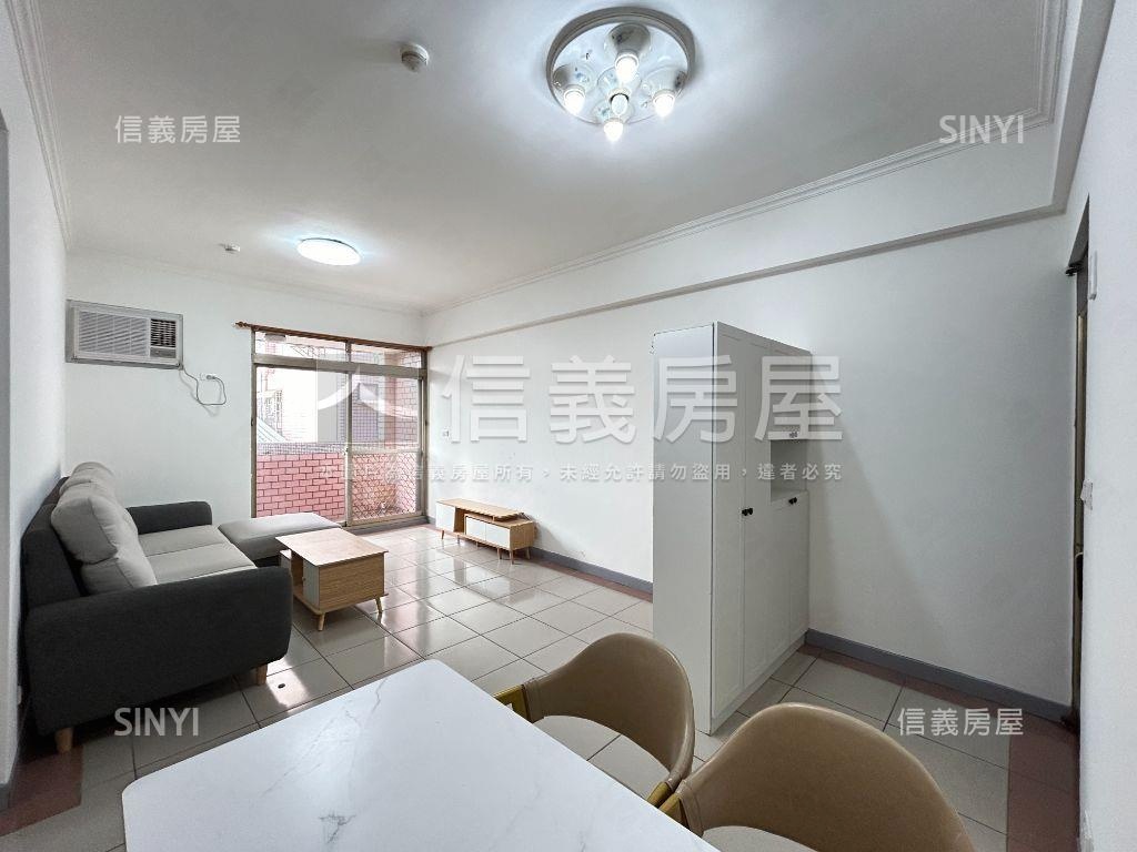 近三峽國小三房車位房屋室內格局與周邊環境