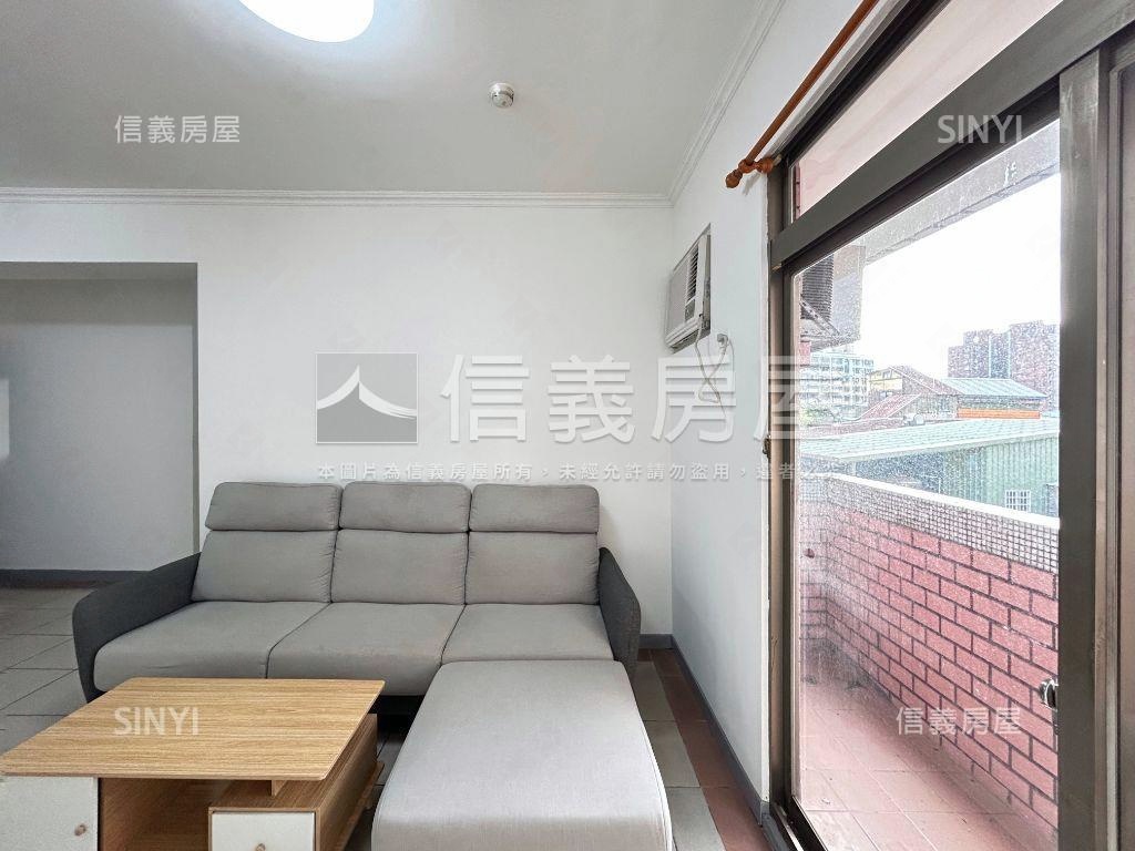 近三峽國小三房車位房屋室內格局與周邊環境