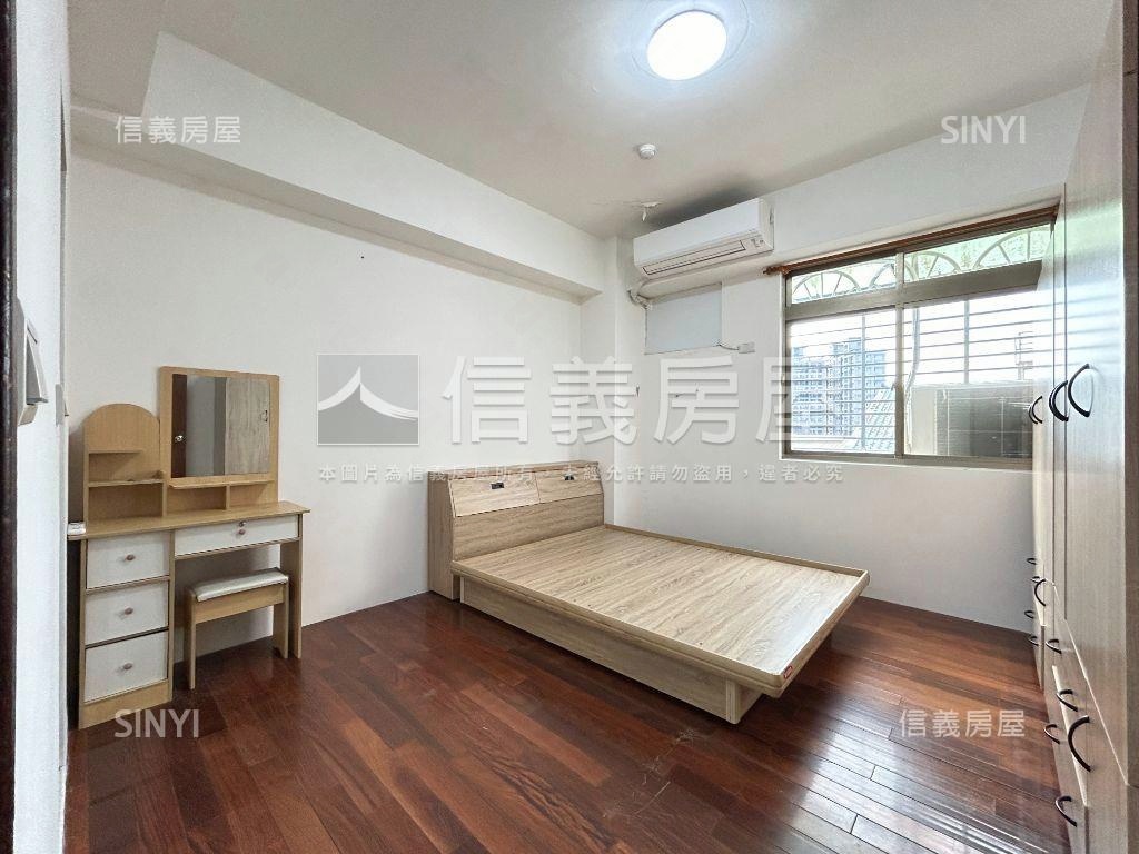 近三峽國小三房車位房屋室內格局與周邊環境