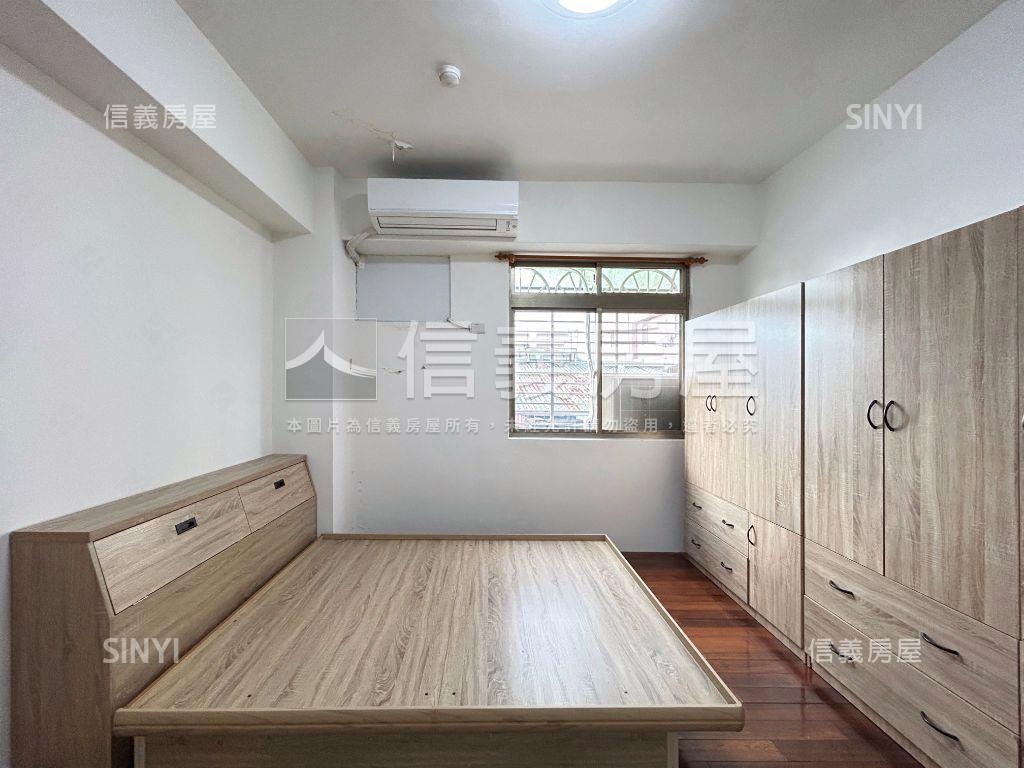 近三峽國小三房車位房屋室內格局與周邊環境