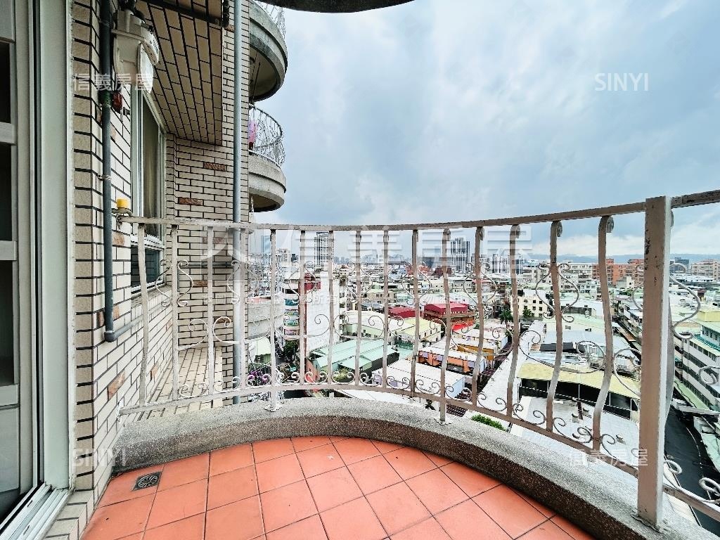 水花園景觀兩房房屋室內格局與周邊環境