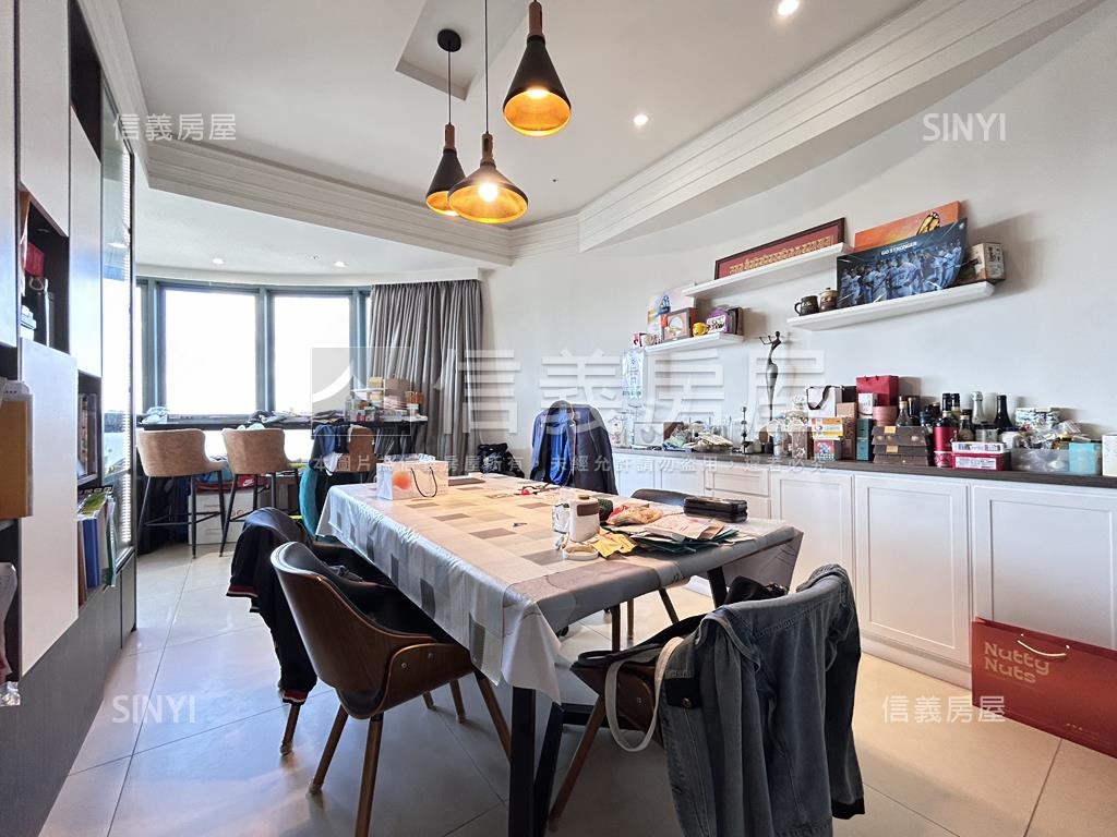 新店河濱溫泉美妝豪邸房屋室內格局與周邊環境