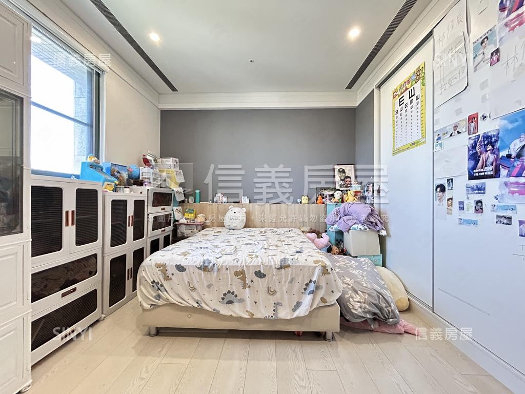 新店河濱溫泉美妝豪邸房屋室內格局與周邊環境