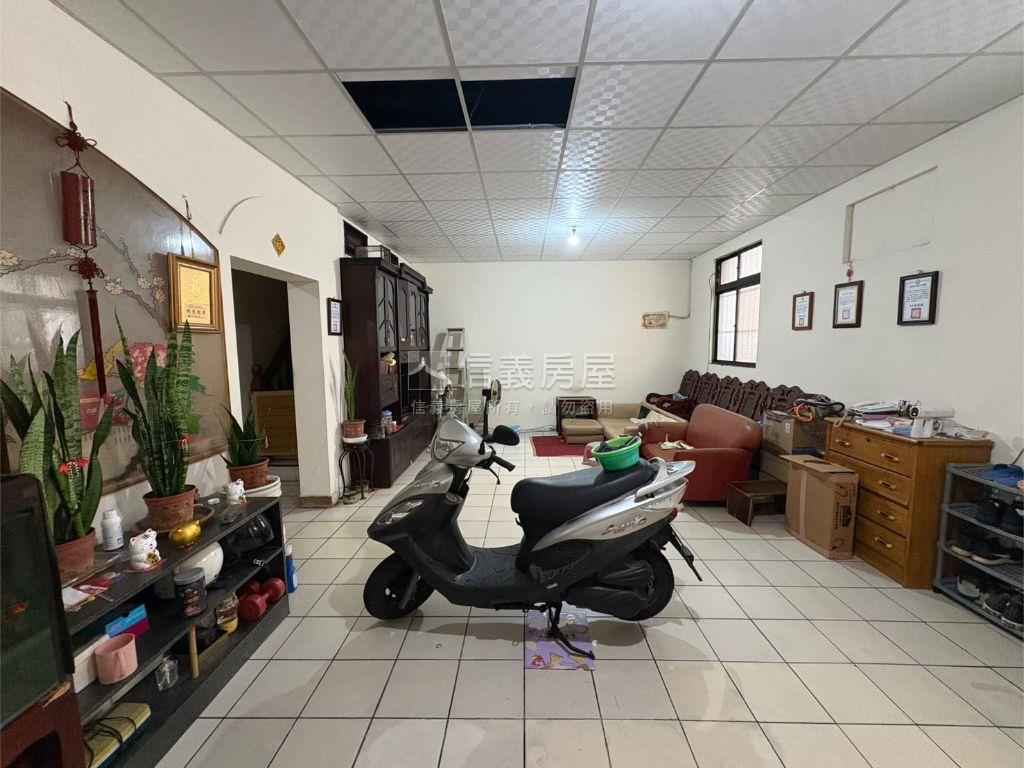 南美街大面寬透天房屋室內格局與周邊環境