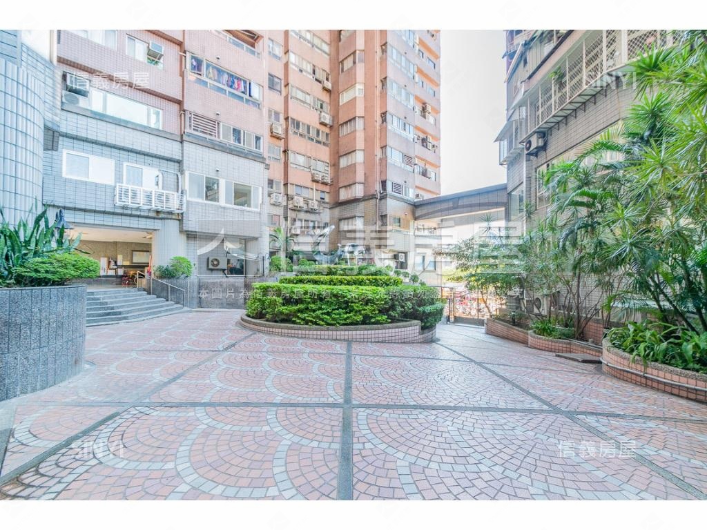 近捷運＊小資首選幸福成家房屋室內格局與周邊環境
