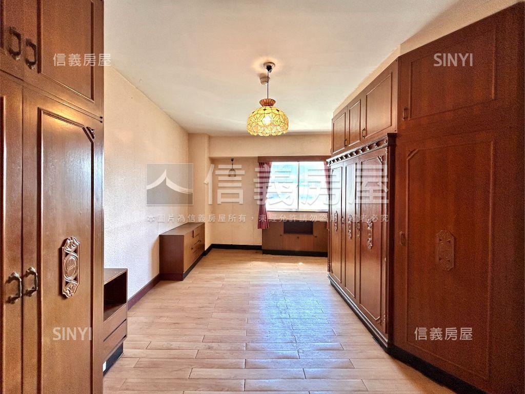 新生金華修德園電梯車位房屋室內格局與周邊環境