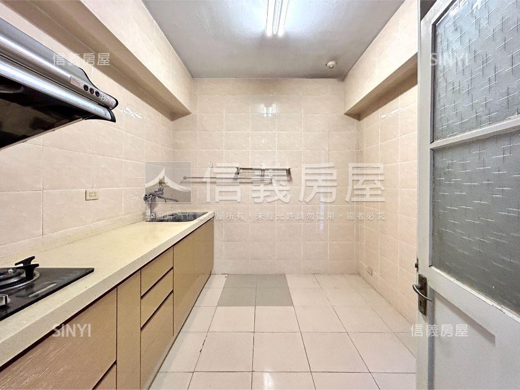 新生金華修德園電梯車位房屋室內格局與周邊環境