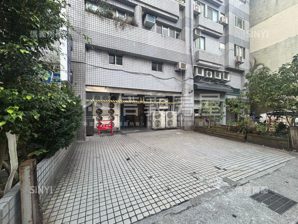 東方麒麟面寬大空間房屋室內格局與周邊環境