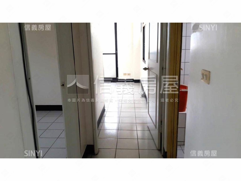 首購溫馨三房美寓房屋室內格局與周邊環境