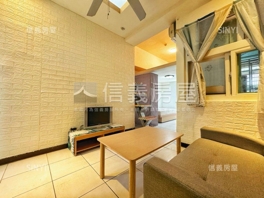 摩天鎮獨特溫馨套房房屋室內格局與周邊環境