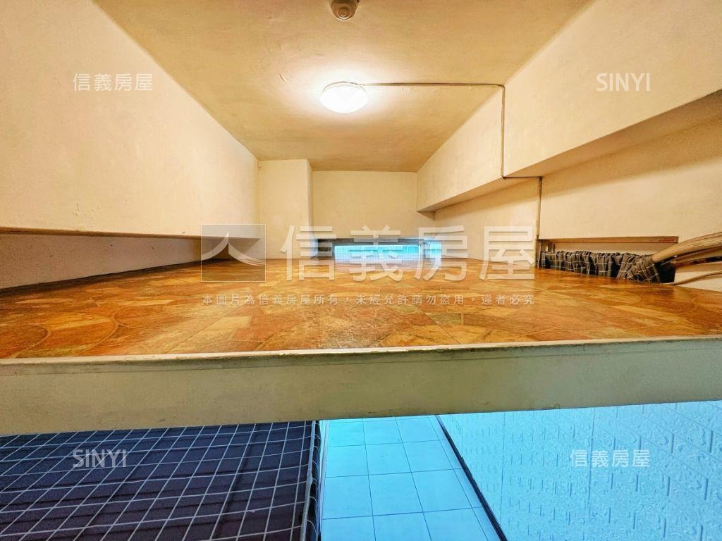 摩天鎮獨特溫馨套房房屋室內格局與周邊環境