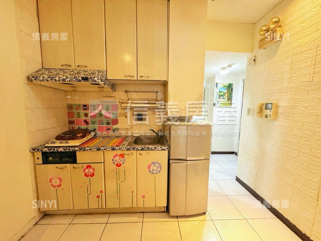 摩天鎮獨特溫馨套房房屋室內格局與周邊環境