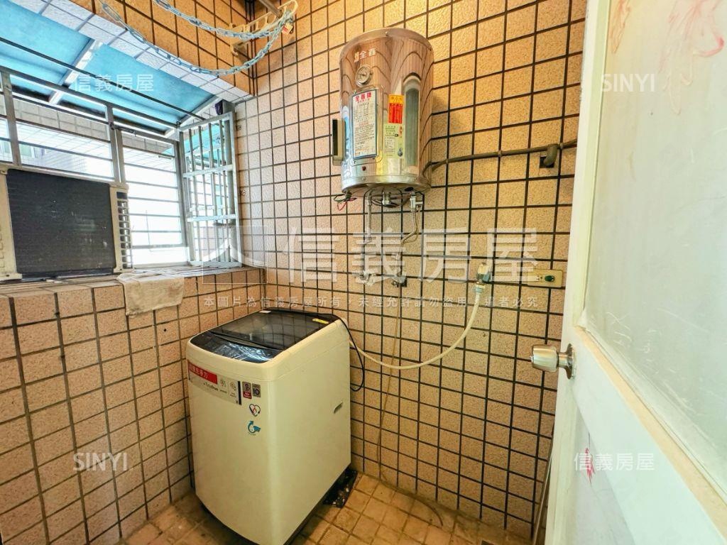 摩天鎮獨特溫馨套房房屋室內格局與周邊環境