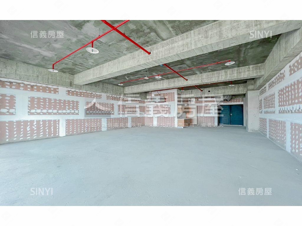 ＴＯＰ１七期商辦視野３房屋室內格局與周邊環境