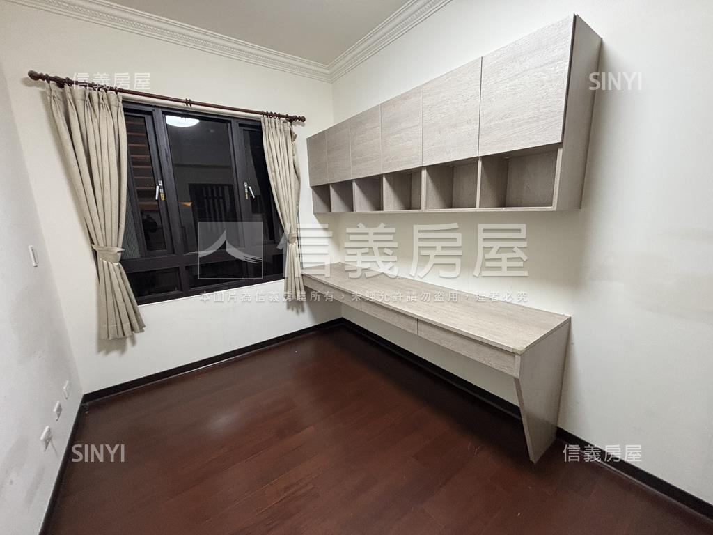 七期青玉岸新整理三房平車房屋室內格局與周邊環境