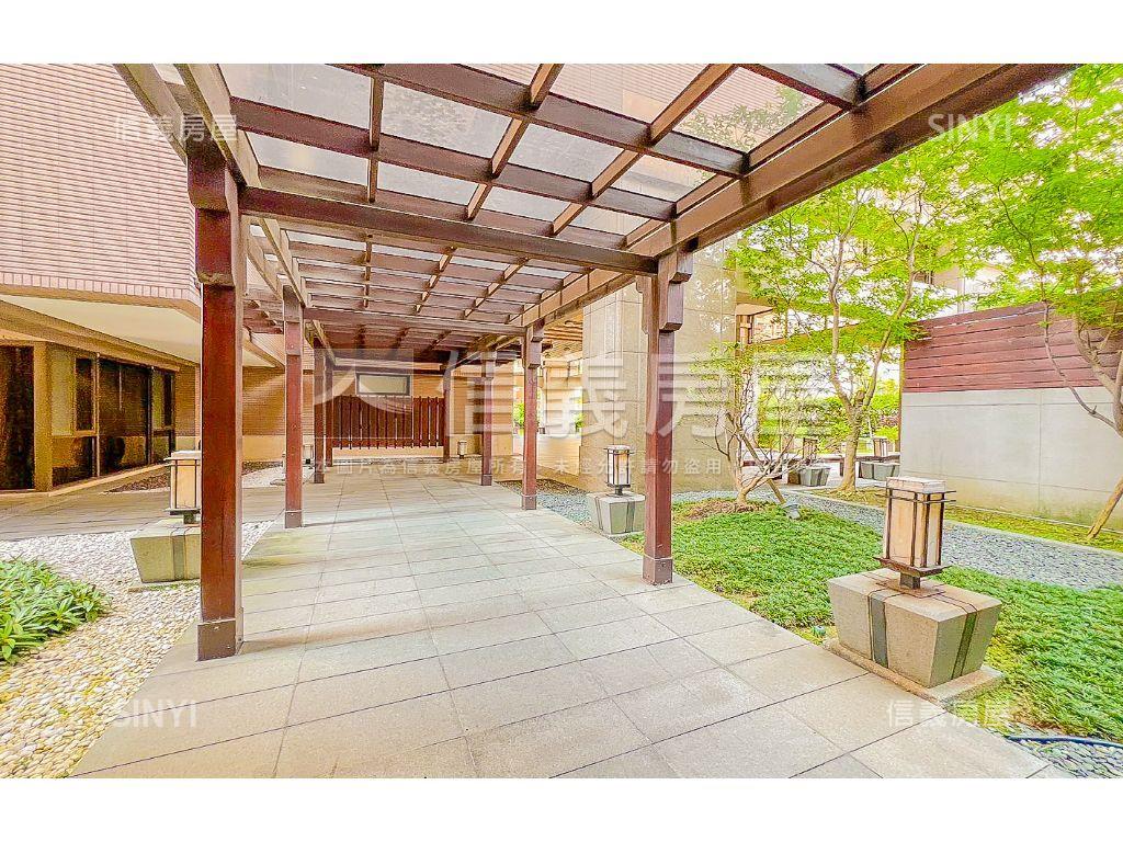 七期青玉岸新整理三房平車房屋室內格局與周邊環境