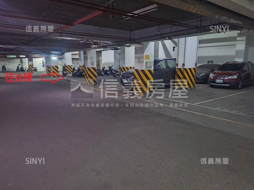 超級棒力霸子母車位房屋室內格局與周邊環境