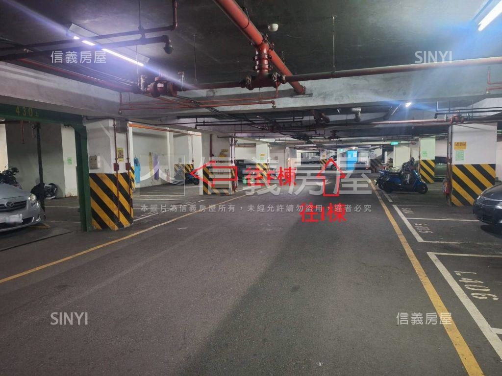 超級棒力霸子母車位房屋室內格局與周邊環境