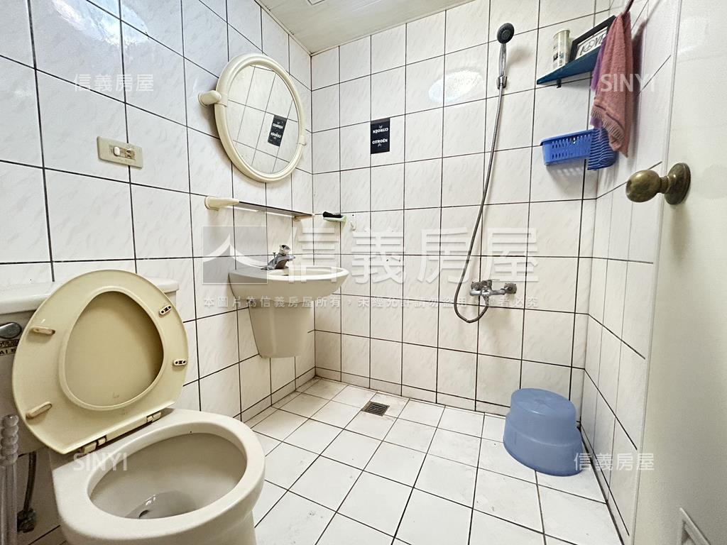 臨大有生活圈三房車位房屋室內格局與周邊環境