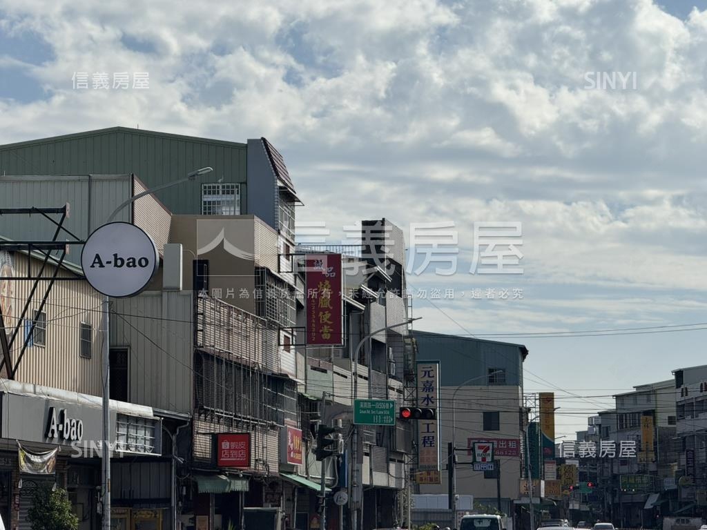 烏日地坪約４８坪金透店房屋室內格局與周邊環境