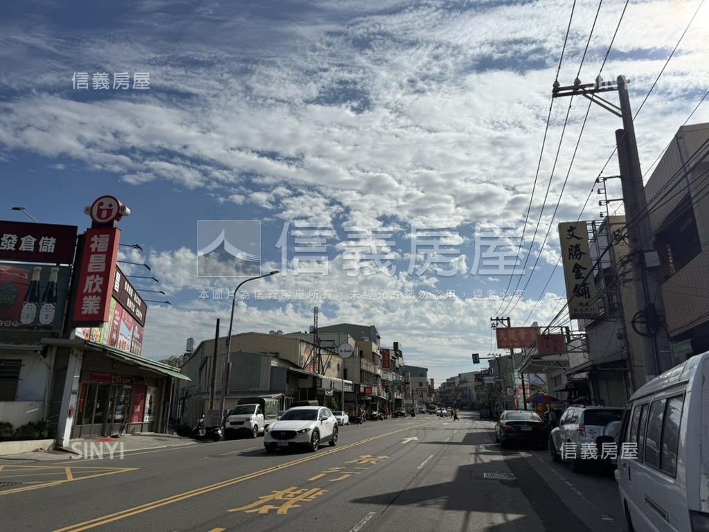 烏日地坪約４８坪金透店房屋室內格局與周邊環境