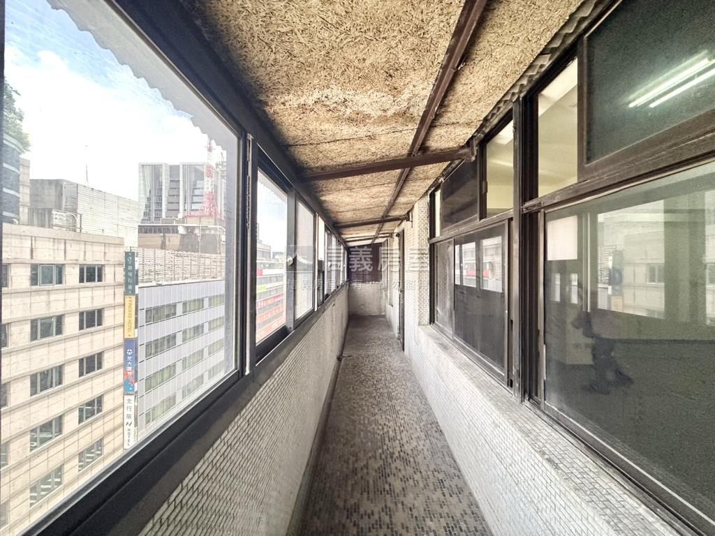 世界大樓房屋室內格局與周邊環境
