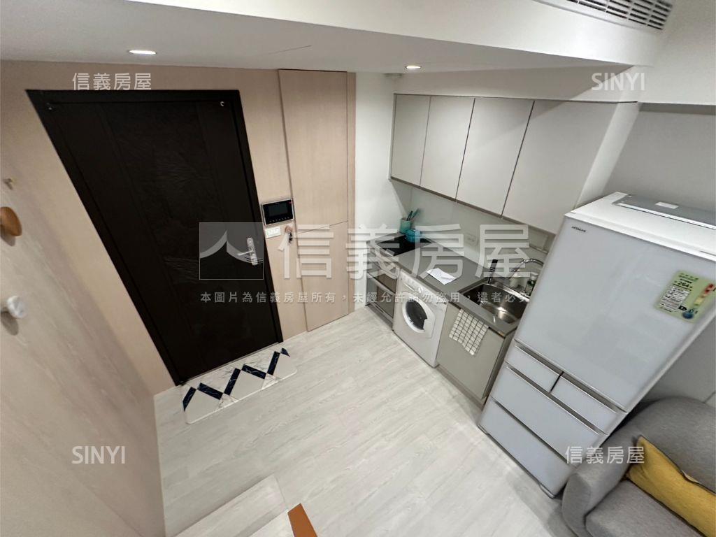 台大舒曼挑高美居房屋室內格局與周邊環境