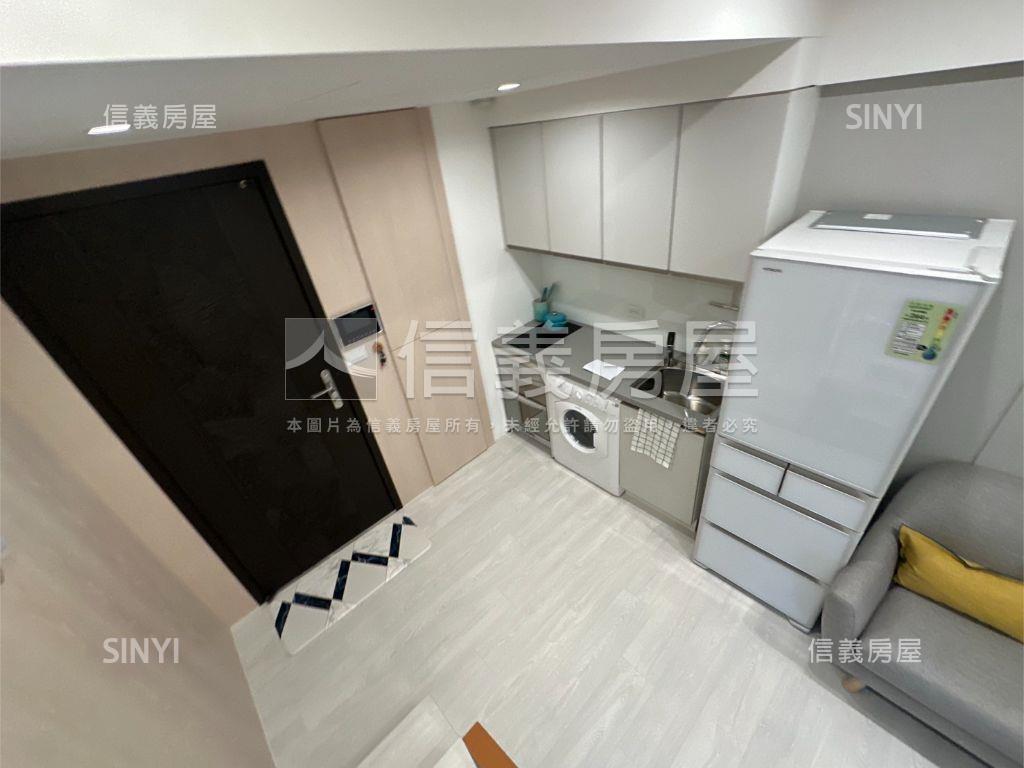 台大舒曼挑高美居房屋室內格局與周邊環境
