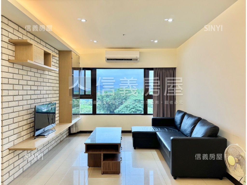 皇翔百老匯樹景三房車位房屋室內格局與周邊環境
