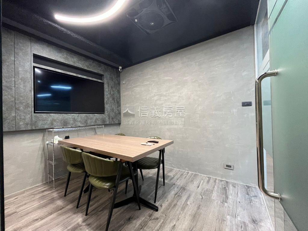 長虹瑞光低總價辦公房屋室內格局與周邊環境