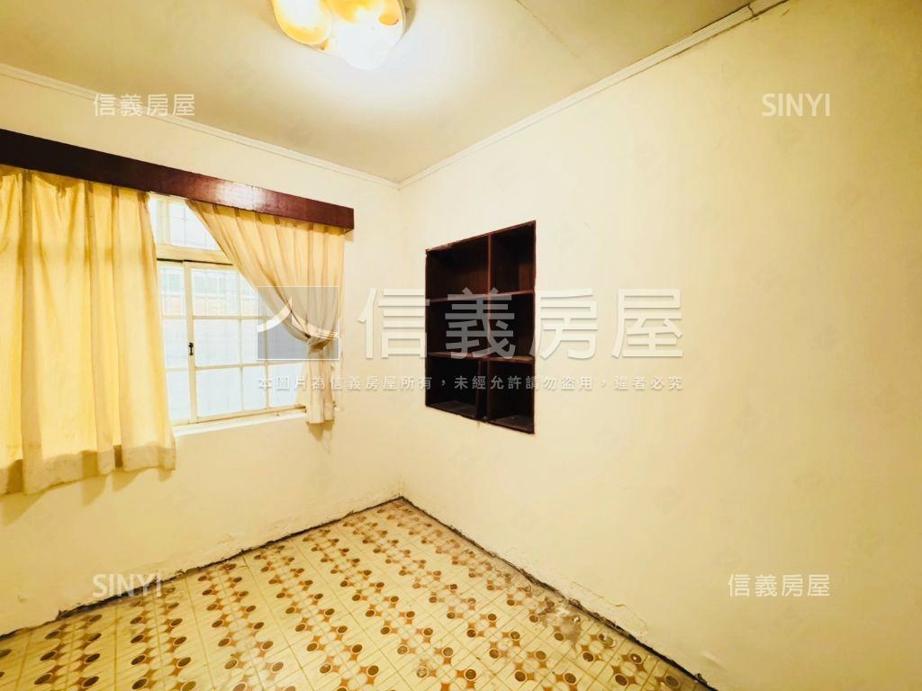 前庭後院稀有百坪美透天房屋室內格局與周邊環境