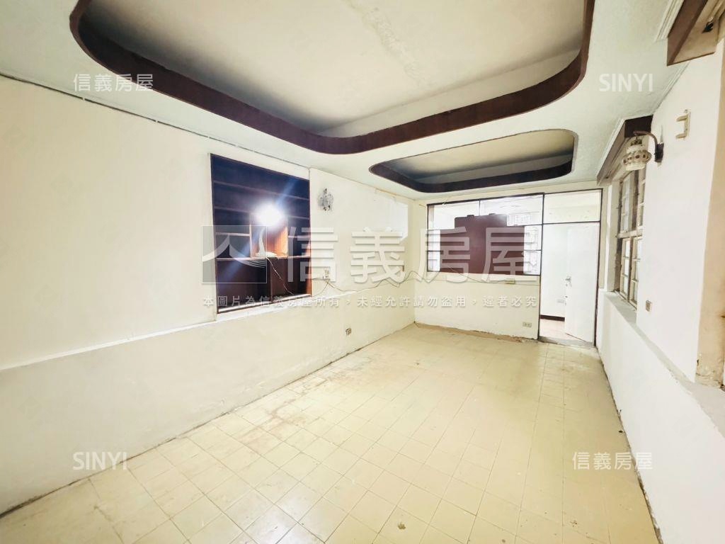 前庭後院稀有百坪美透天房屋室內格局與周邊環境