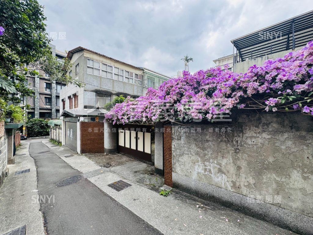 前庭後院稀有百坪美透天房屋室內格局與周邊環境