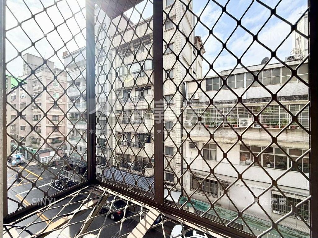 世貿商圈頂加好公寓房屋室內格局與周邊環境