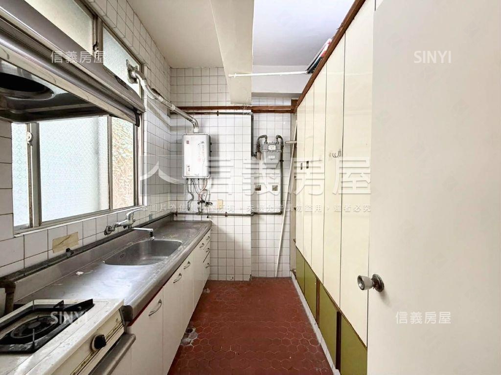 世貿商圈頂加好公寓房屋室內格局與周邊環境