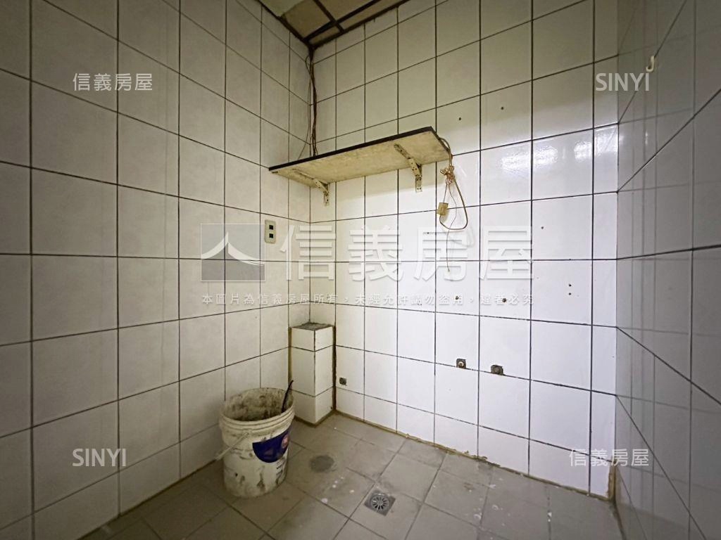 捷運新建美寓房屋室內格局與周邊環境