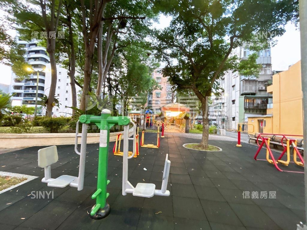 市中心公園小築房屋室內格局與周邊環境