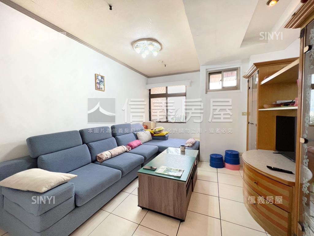 中平商圈。高樓景觀大三房房屋室內格局與周邊環境