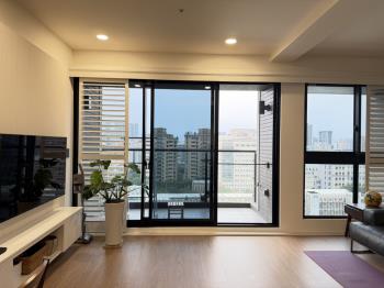 華航景觀鋼骨高樓美屋