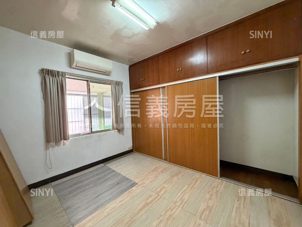 碳佐麻里公園旁一樓寓房屋室內格局與周邊環境