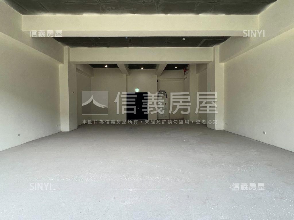 全新智富時代三車位房屋室內格局與周邊環境