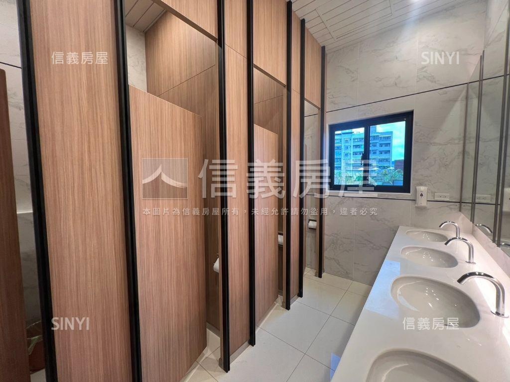 全新智富時代三車位房屋室內格局與周邊環境