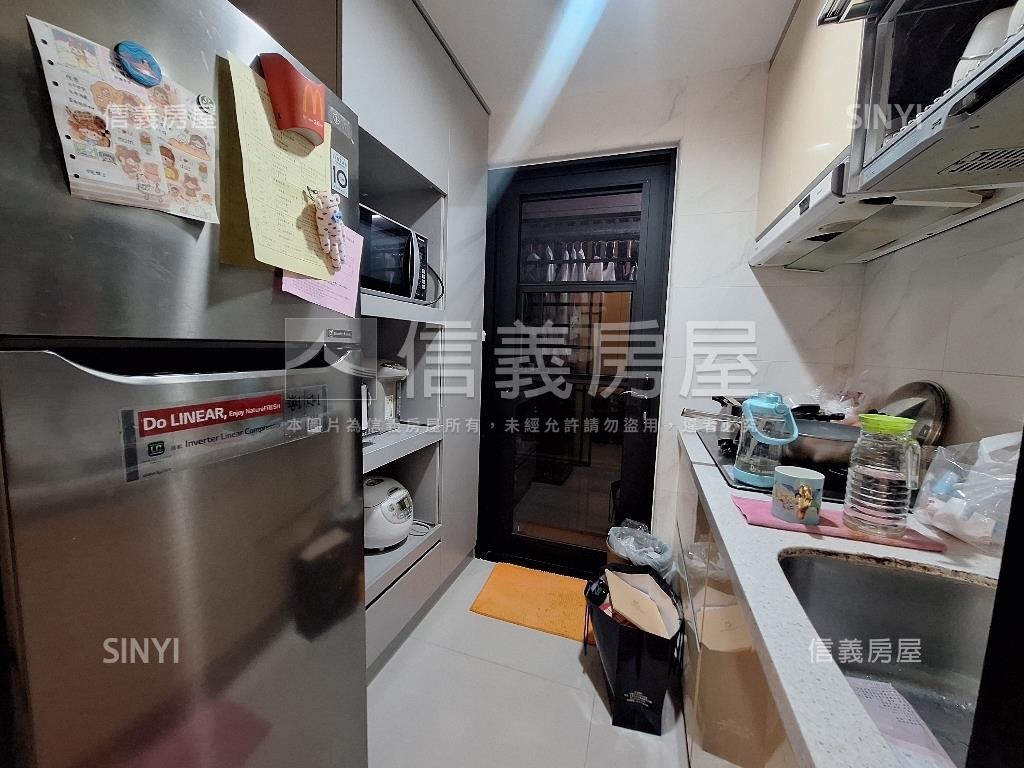似水年華兩房車位房屋室內格局與周邊環境