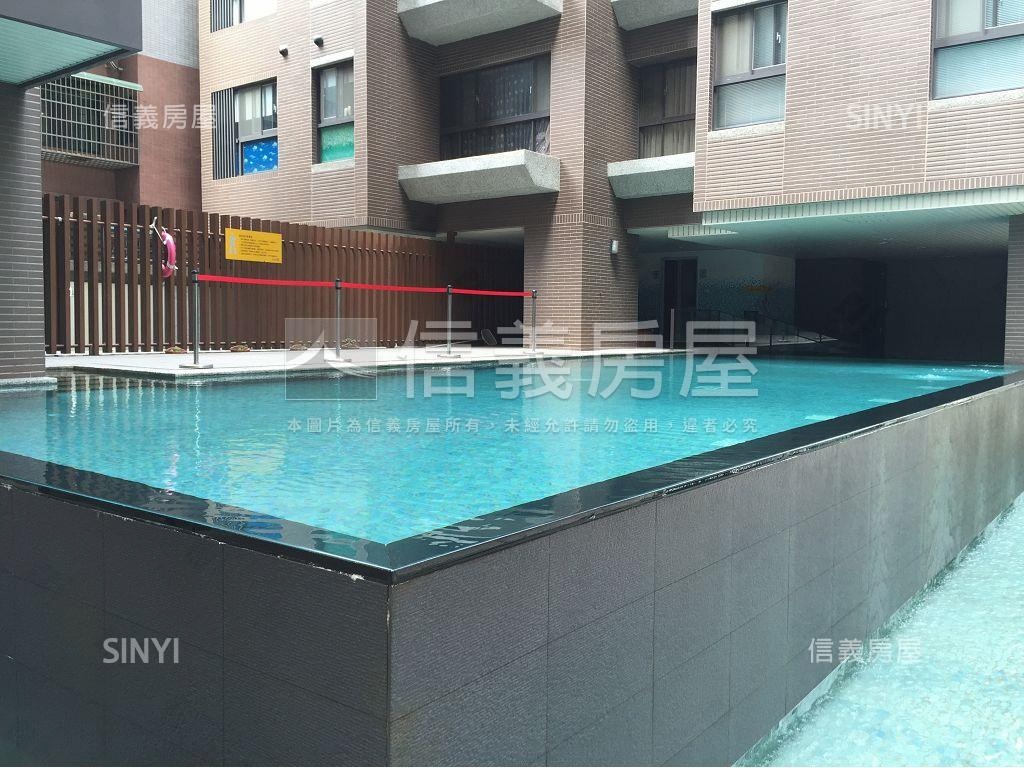 專任ＲＯＯＭ２８兩房車位房屋室內格局與周邊環境
